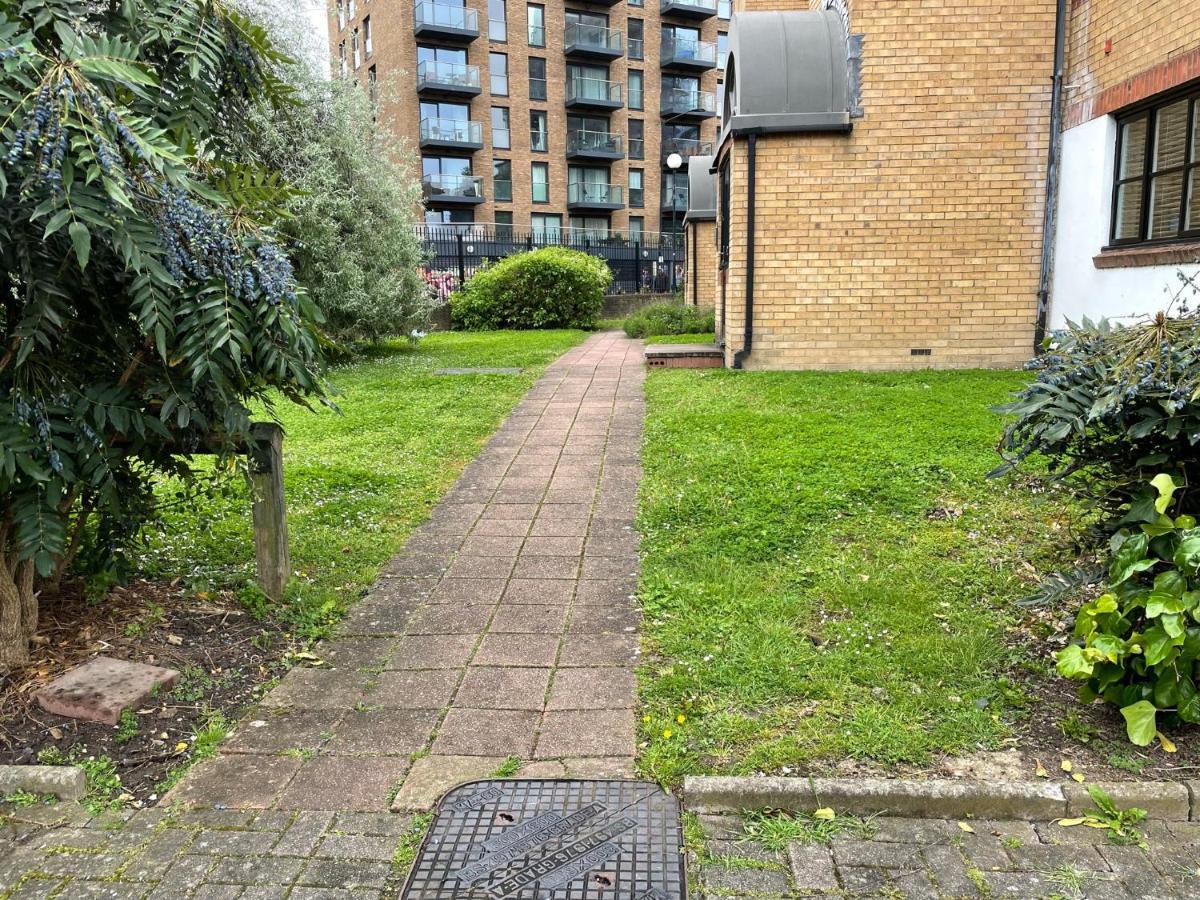 Surrey Docks Se16 Near Canada Water N Easy Access Canary Wharf Λονδίνο Εξωτερικό φωτογραφία